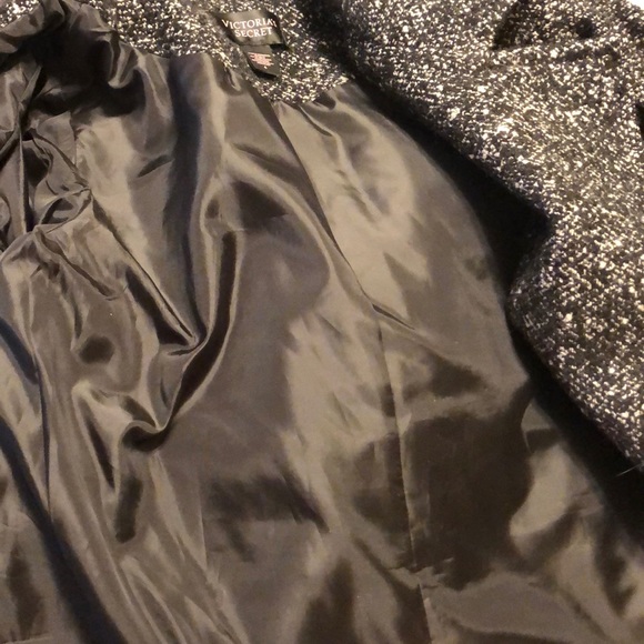 VICTORIAS SECRET BUTTON UP JACKET - Picture 5 of 5